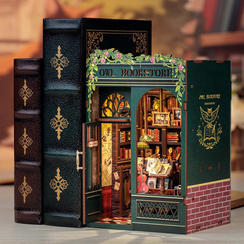 Book Nook Kit: Owl Bookstore