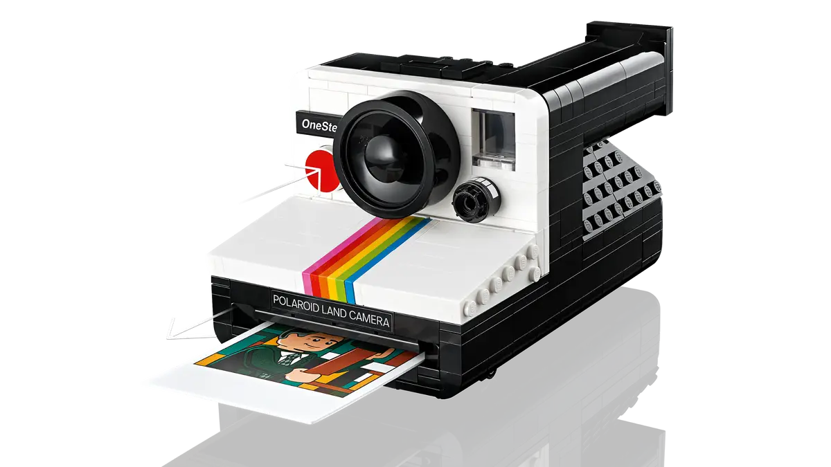 21345 Polaroid OneStep SX-70 Camera