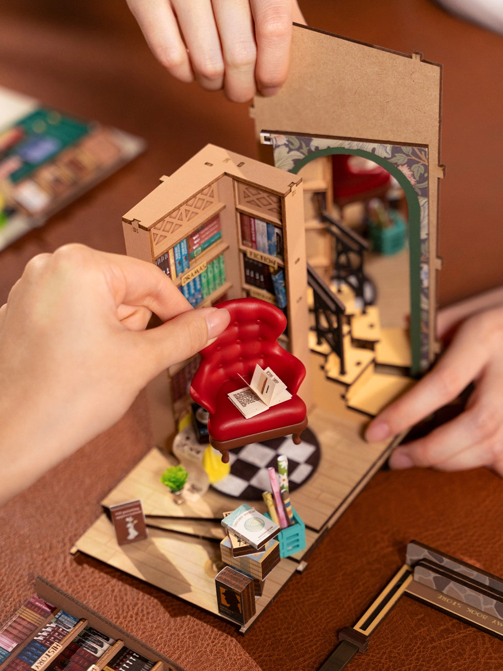 Diy Miniature House Book Nook Kit: Bookstore