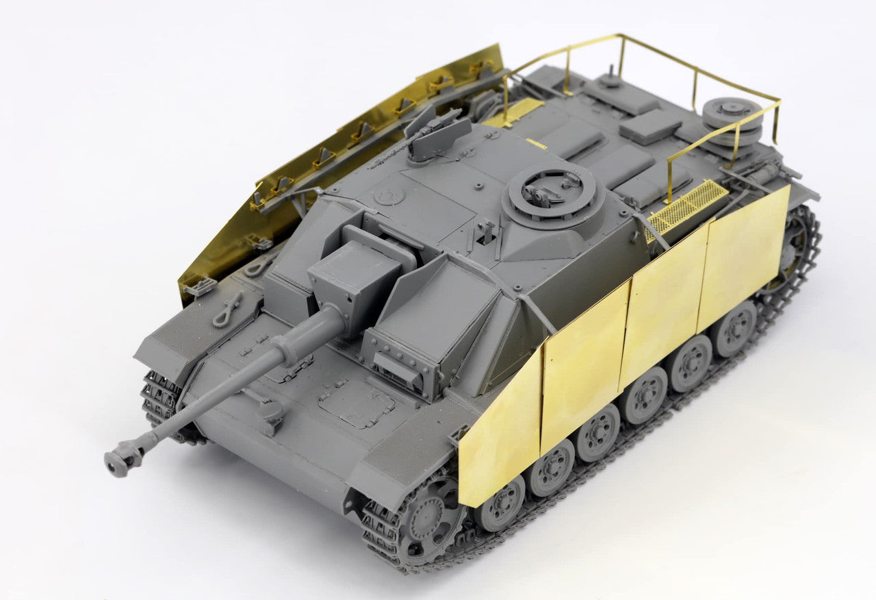 1:35 Border Model StuG.III Ausf.G Late with Full Interior - BDMBT020