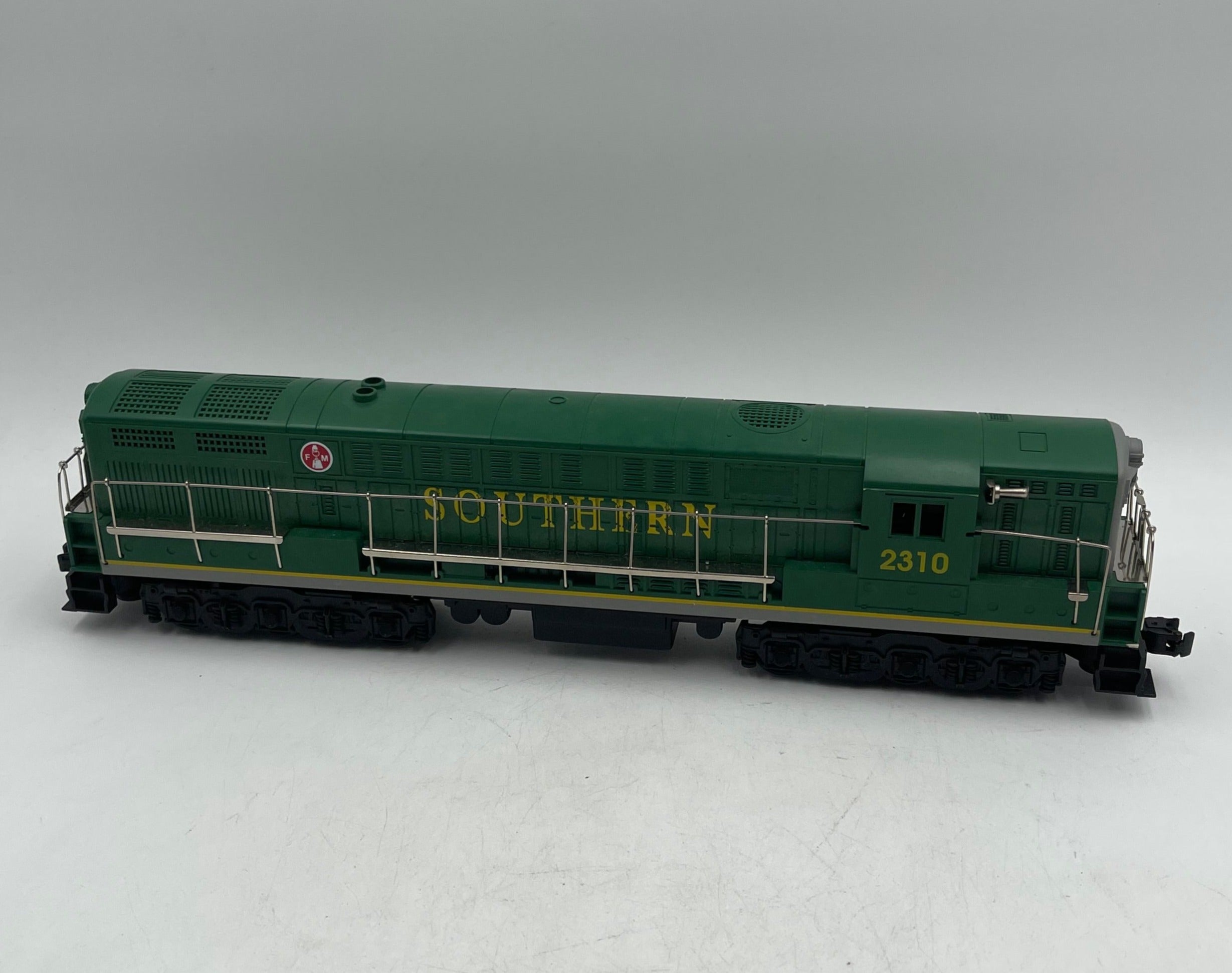 Williams O-Gauge Fm Trainmaster w/ Horn Southern #2310 - SA-1007