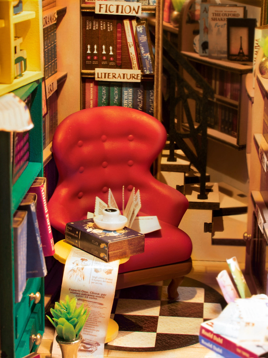 Diy Miniature House Book Nook Kit: Bookstore