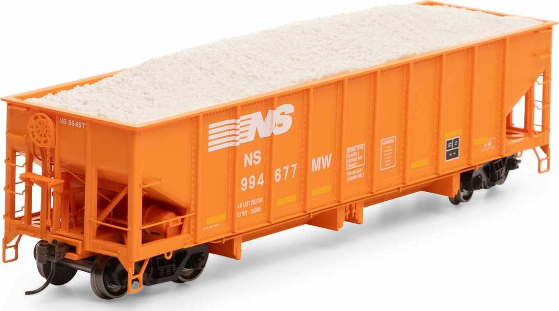 HO 40' Ribbed 3-Bay Ballast Hopper, NS #994677