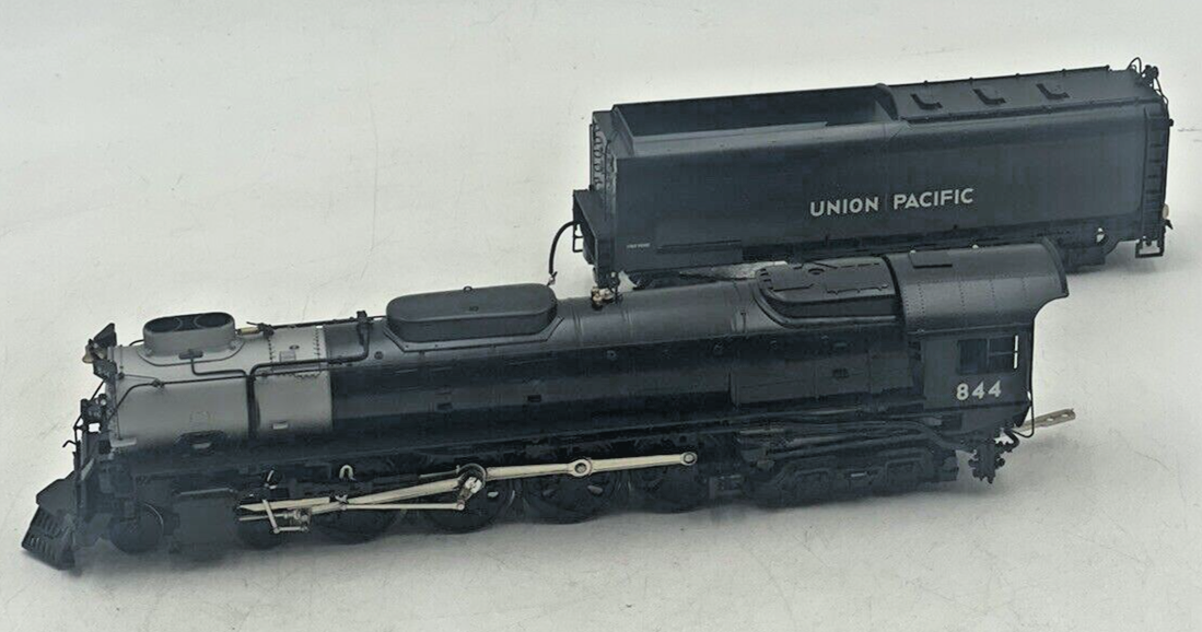 【中古品】　Bristol トレイ 黒 Key Imports Brass HO Scale 4-8-4 Northern Union Pacific FEF-3 #844